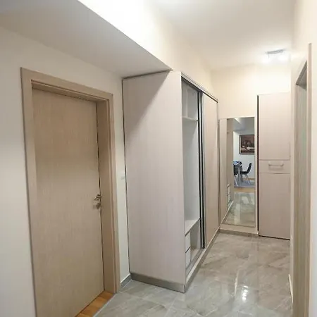 Mitreski Impeksel Luxury Self Check-in Skopje